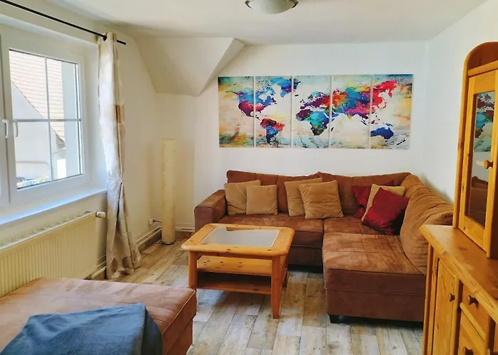 Am Nuerburgring 2.og * Adenau