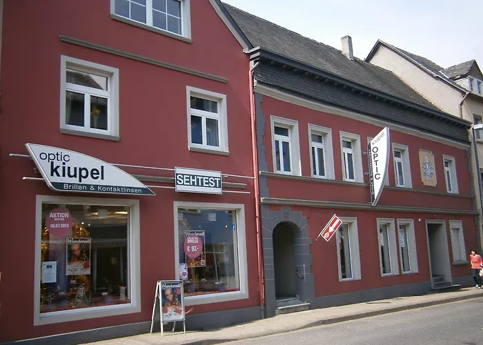 Appartement Am Nuerburgring 2.og Adenau